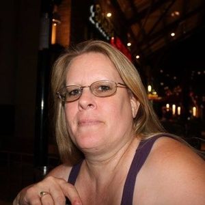 Meet your Posher, Donette